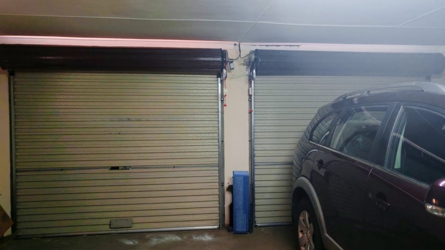 3 Bedroom Property for Sale in Fraaiuitsig Western Cape
